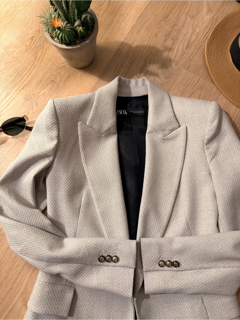 🚨FINAL SALE 🚨Blazer Zara Long light grey ( NEW)